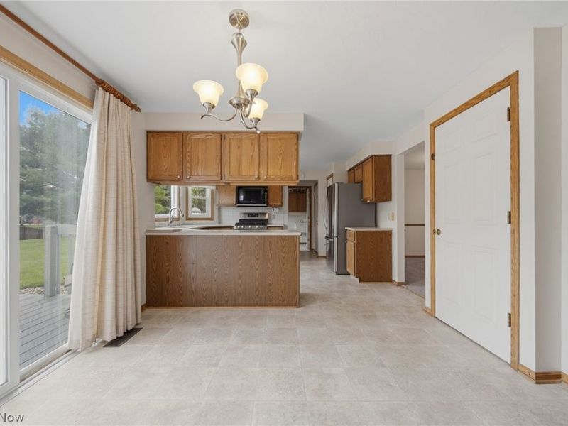 2200 Rohrer Street NW, North Canton, OH 44720 Photo 8