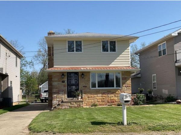 114 W Grove Avenue, Michigan Center, MI 49254