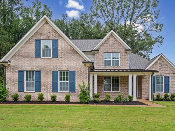 7036 WALKER FARMS DR, Bartlett, TN 38002