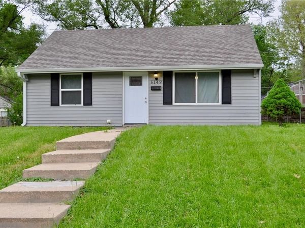 5149 Crest Drive, Kansas City, KS 66106