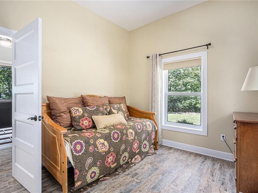 Property Image 39