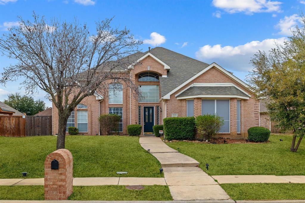 3921 Harrison Court, Carrollton, TX 75010 Main Photo
