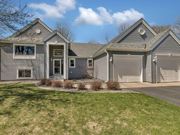 325 8th Avenue S, Sartell, MN 56377