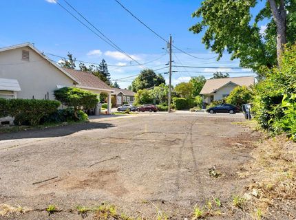 2143 Perkins Way, Sacramento, CA 95818 Photo