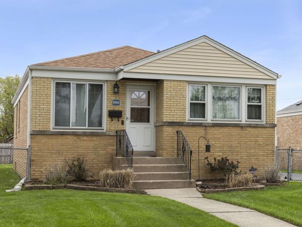 9966 Montrose Avenue , Schiller Park, IL 60176