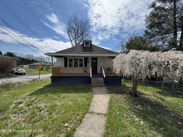 113 E Center Street, Shavertown, PA 18708