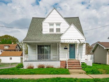 93 S Thomas Avenue, Kingston, PA 18704