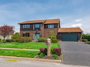 216 Greenwave Boulevard, Larksville, PA 18704