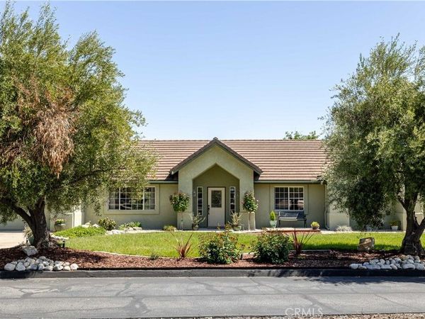 155 Eagle Creek Court, Atascadero, CA 93422