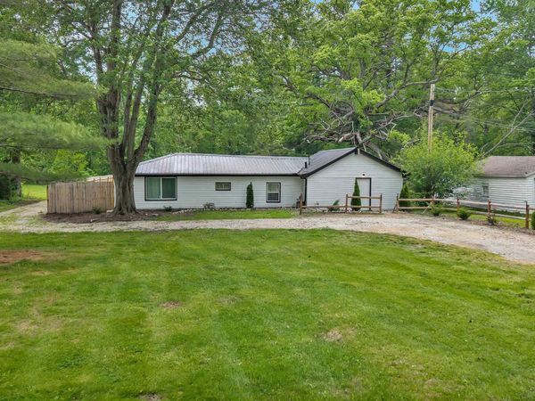 899 Inderrieden Road, Chandler, IN 47610