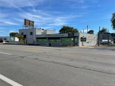 11397 W Jefferson Avenue, River Rouge, Mi 48218