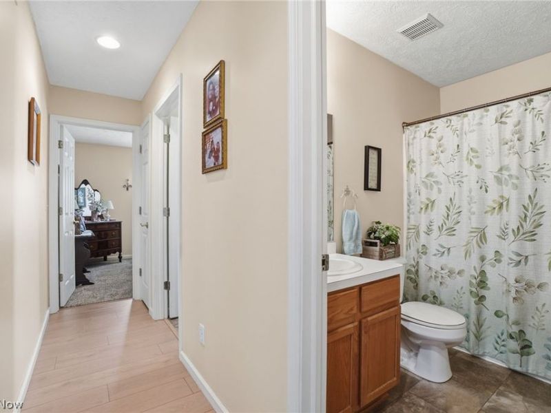8047 Ravenna Road, Concord Township, OH 44077 Photo 12