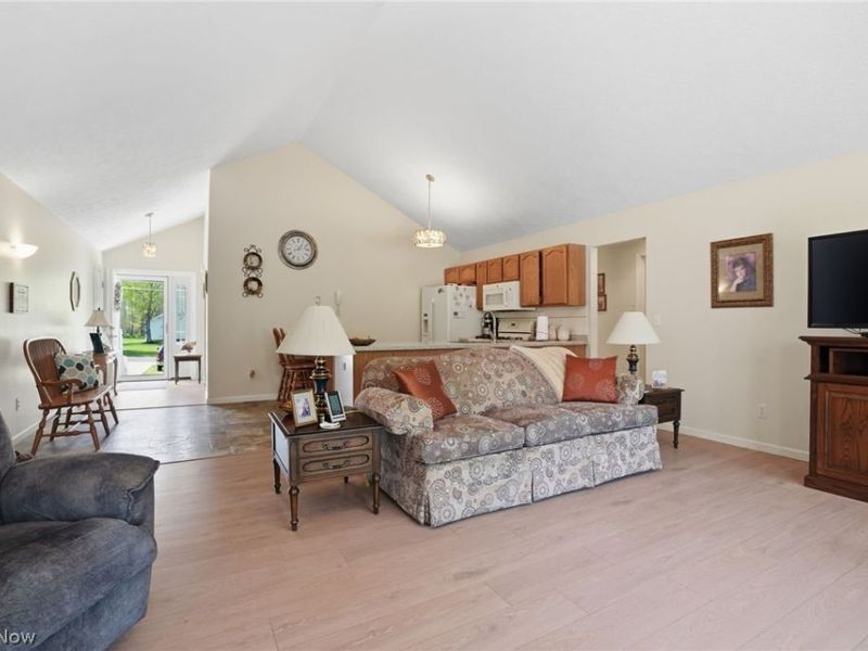 8047 Ravenna Road, Concord Township, OH 44077 Photo 8