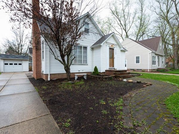 5255 Haverford Drive , Lyndhurst, OH 44124