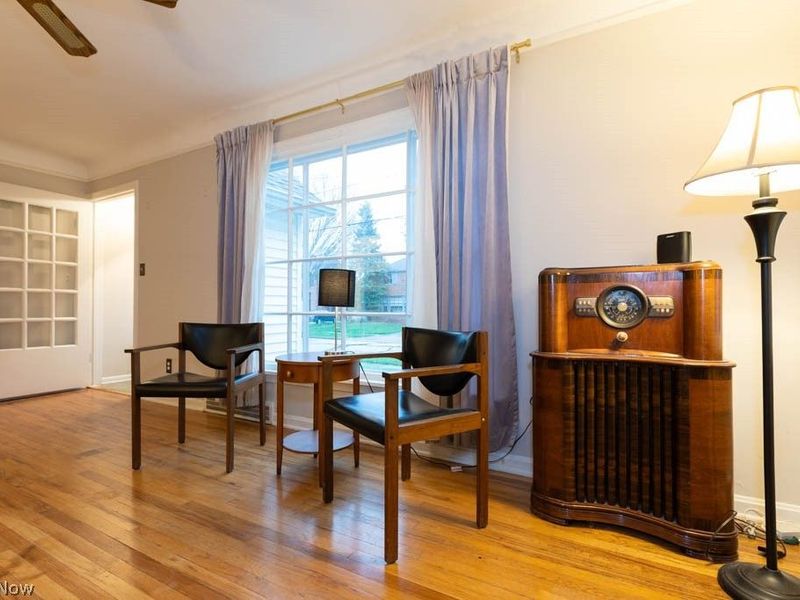 5255 Haverford Drive, Lyndhurst, OH 44124 Photo 12