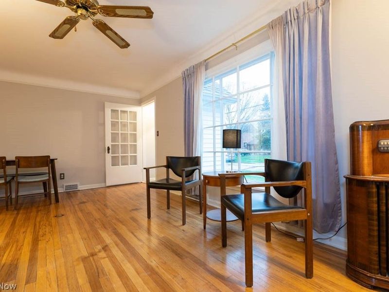 5255 Haverford Drive, Lyndhurst, OH 44124 Photo 13