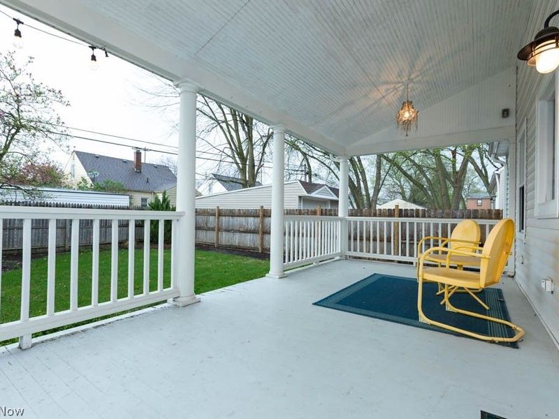 5255 Haverford Drive, Lyndhurst, OH 44124 Photo 9