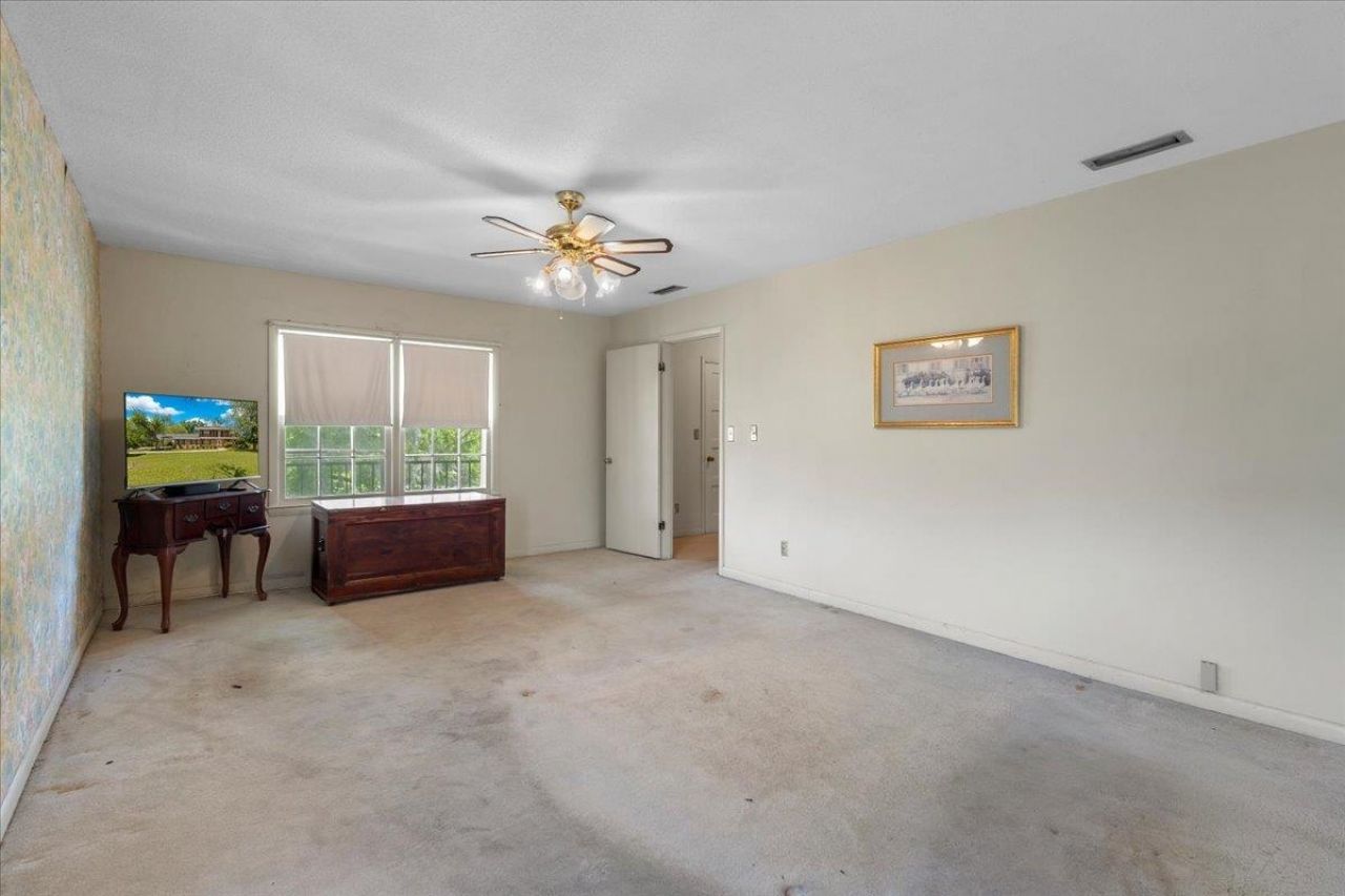 324 NE Fraleigh Drive Drive, Madison, FL 32340 Photo