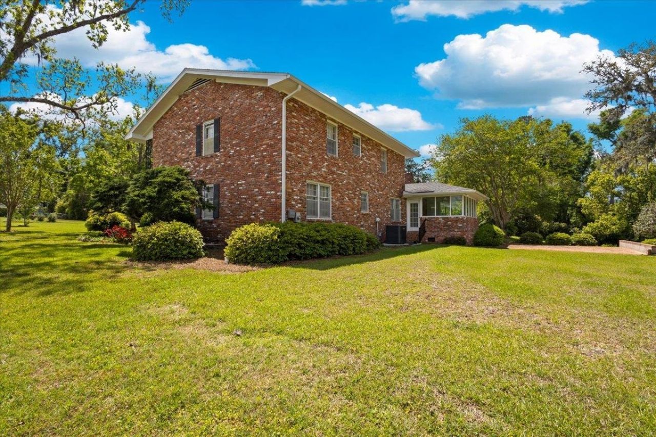 324 NE Fraleigh Drive Drive, Madison, FL 32340 Photo