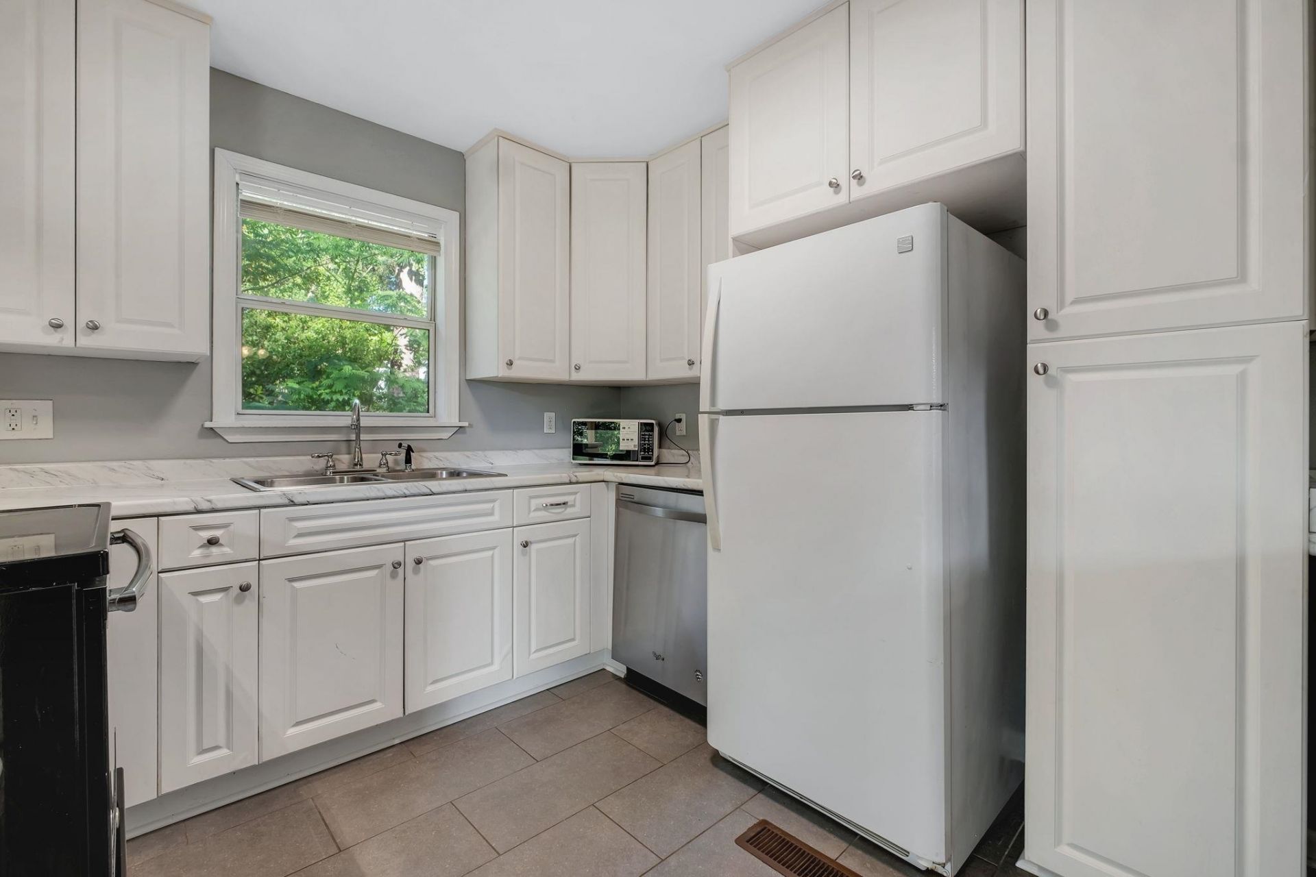 1830 Tyndall Drive, Tallahassee, FL 32304 Photo