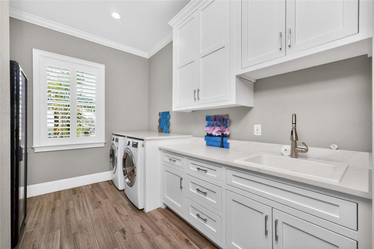 9290 Pine Cove Drive, Englewood, FL 34224 Photo