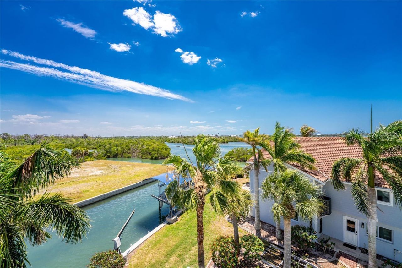 9290 Pine Cove Drive, Englewood, FL 34224 Photo