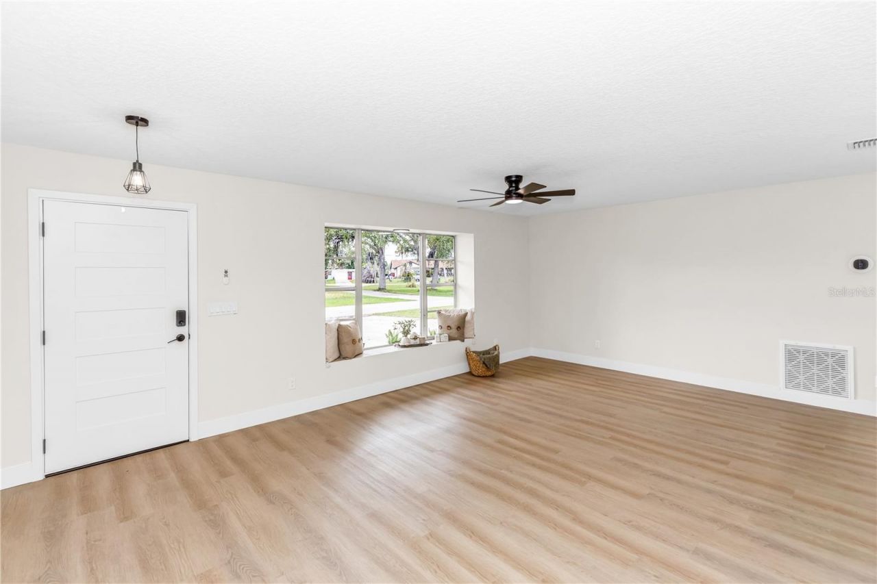 2521 Milton Avenue , New Smyrna Beach, FL 32168 Photo