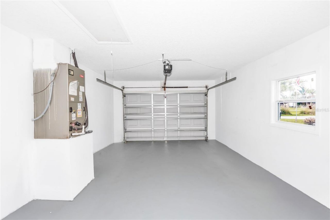 2521 Milton Avenue , New Smyrna Beach, FL 32168 Photo