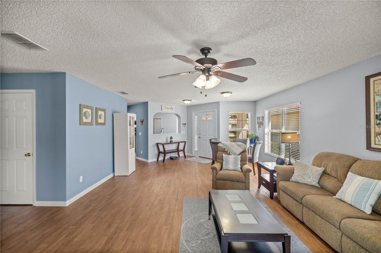 9511 SW 93rd Loop, Ocala, FL 34481 Photo