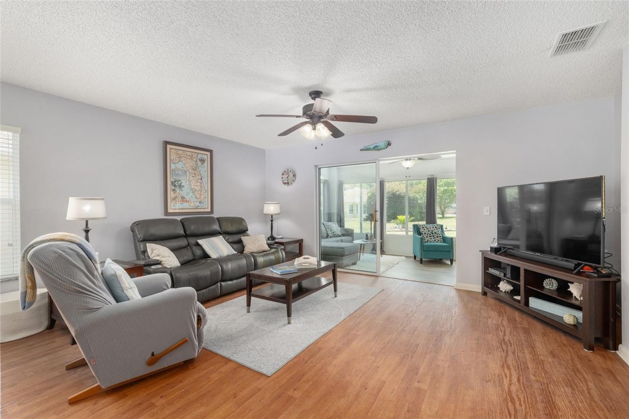 9511 SW 93rd Loop, Ocala, FL 34481 Photo