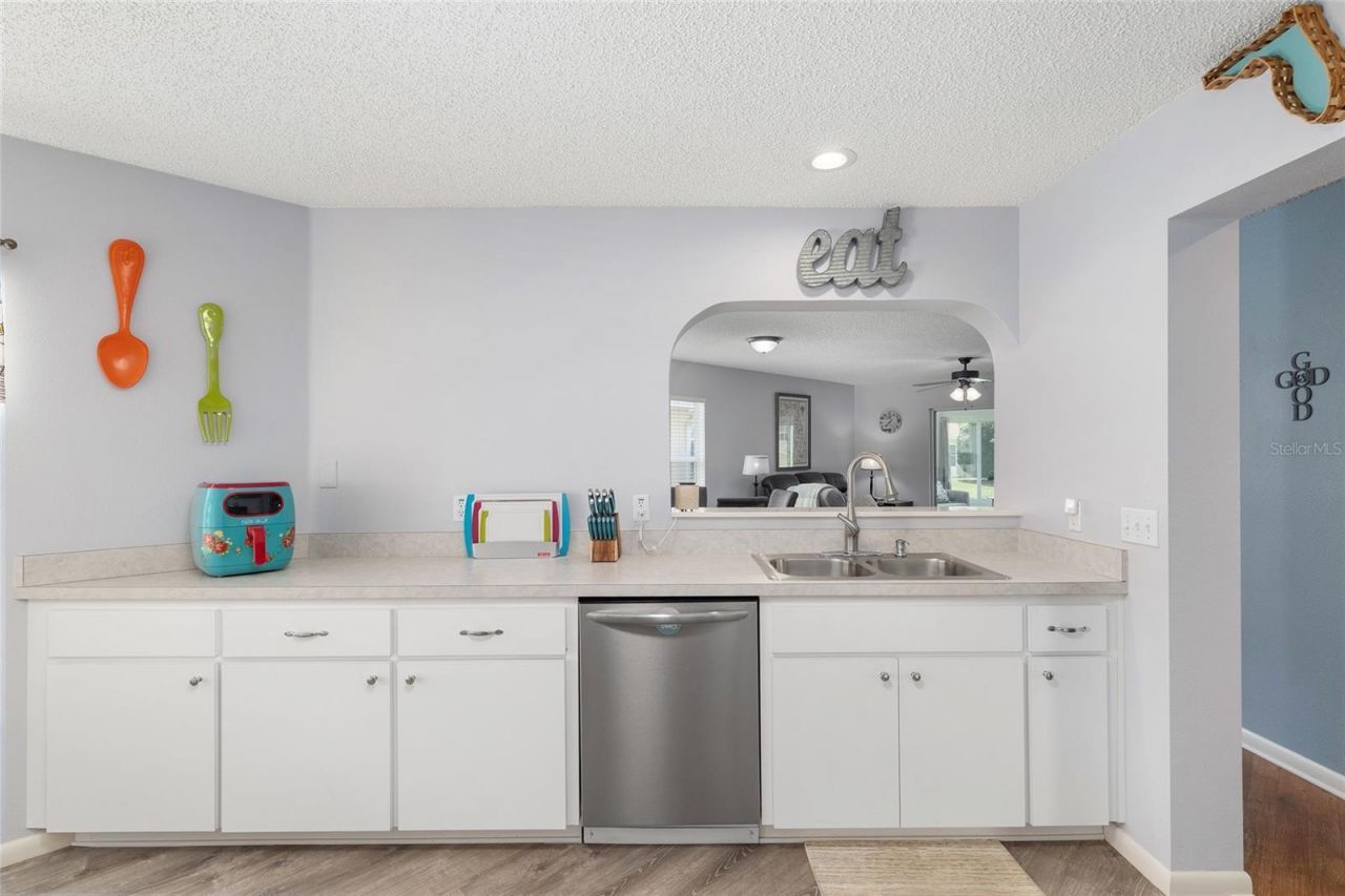 9511 SW 93rd Loop, Ocala, FL 34481 Photo