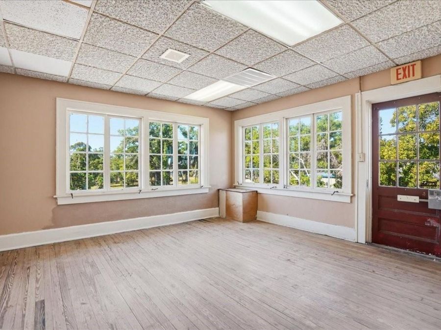 Property Image 37