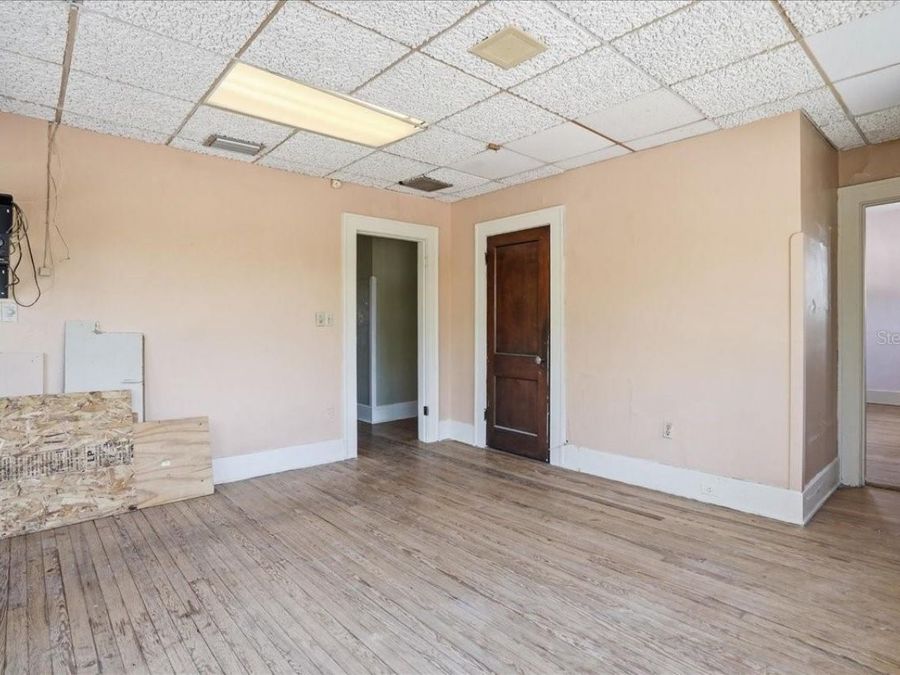 Property Image 38
