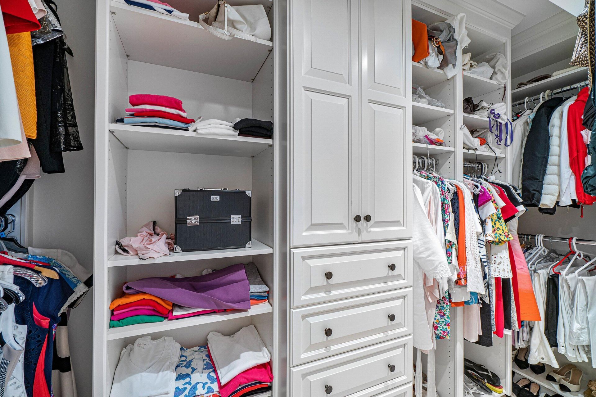 150 Bradley Place, Unit 203, Palm Beach, FL 33480 Photo