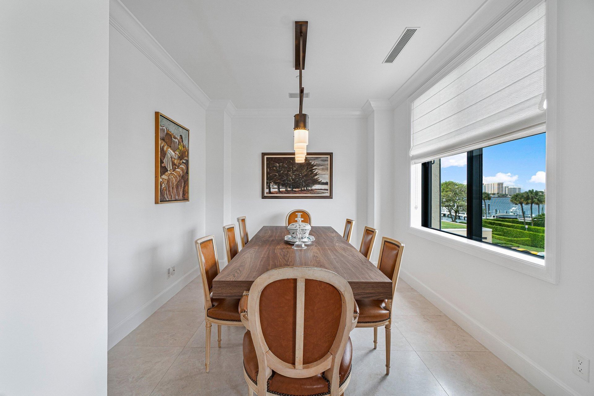 150 Bradley Place, Unit 203, Palm Beach, FL 33480 Photo