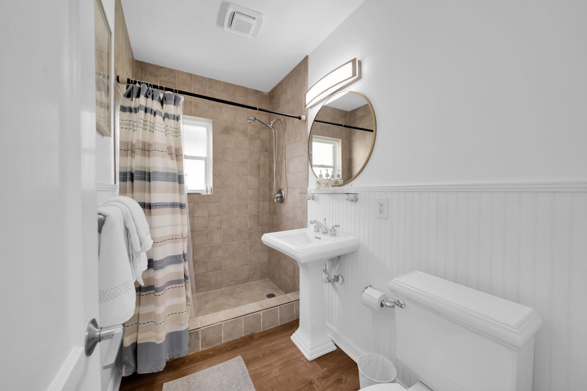 2317 N Ocean Boulevard E, Unit 2319, Fort Lauderdale, FL 33305 Photo
