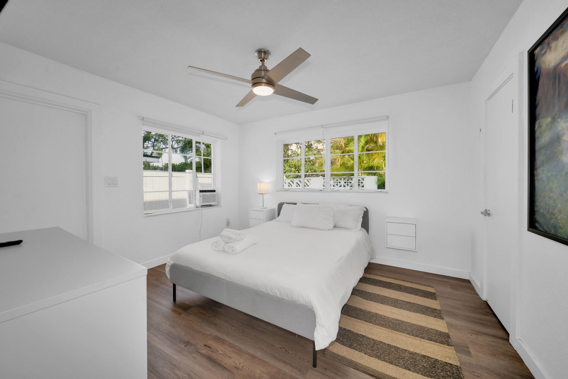 2307 N Ocean Boulevard, Unit 2, Fort Lauderdale, FL 33305 Photo