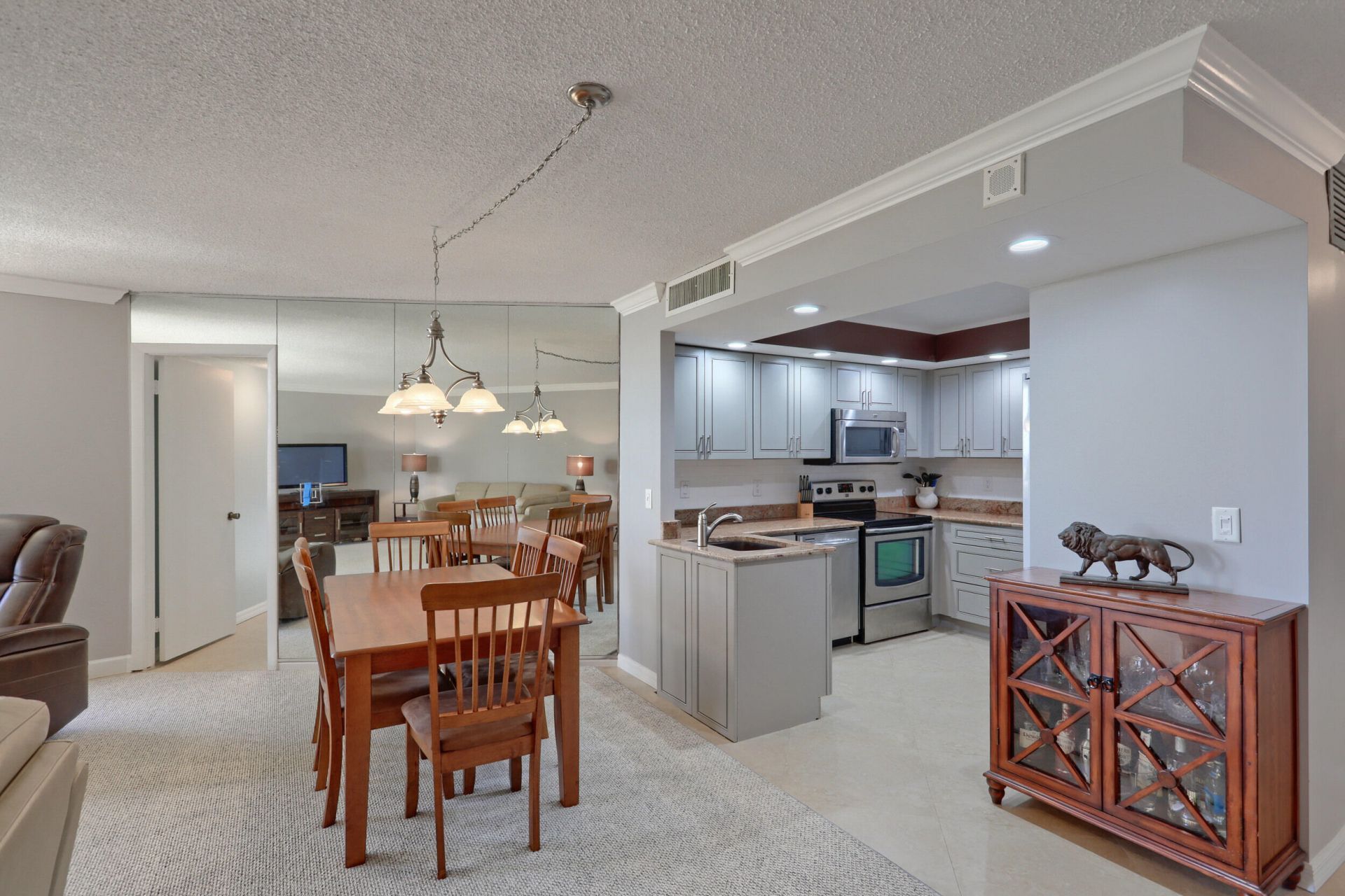 2800 N Ocean Drive, Unit A, Riviera Beach, FL 33404 Photo