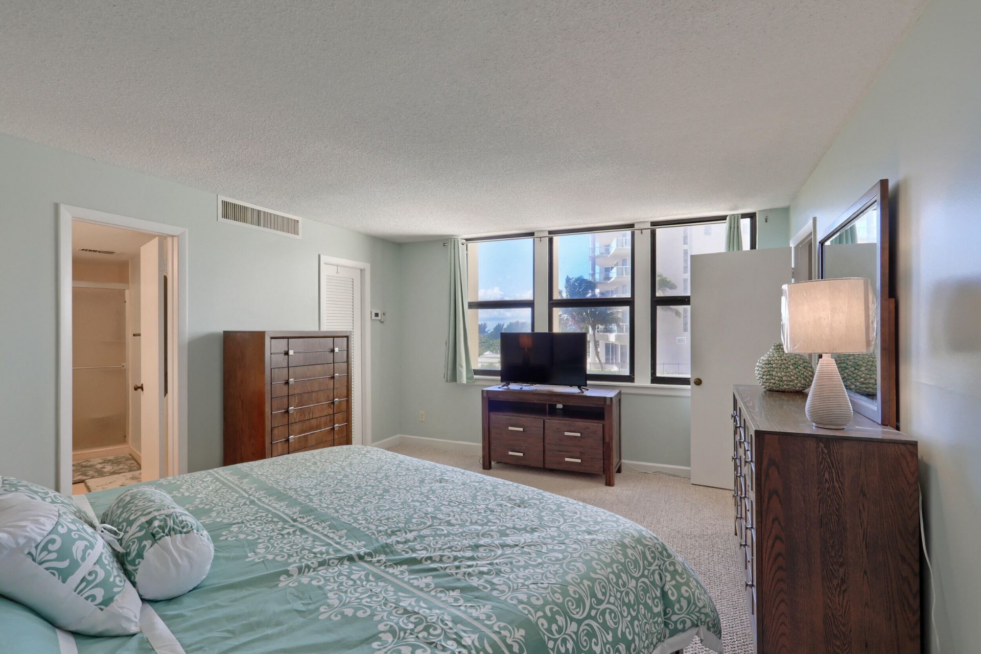 2800 N Ocean Drive, Unit A, Riviera Beach, FL 33404 Photo