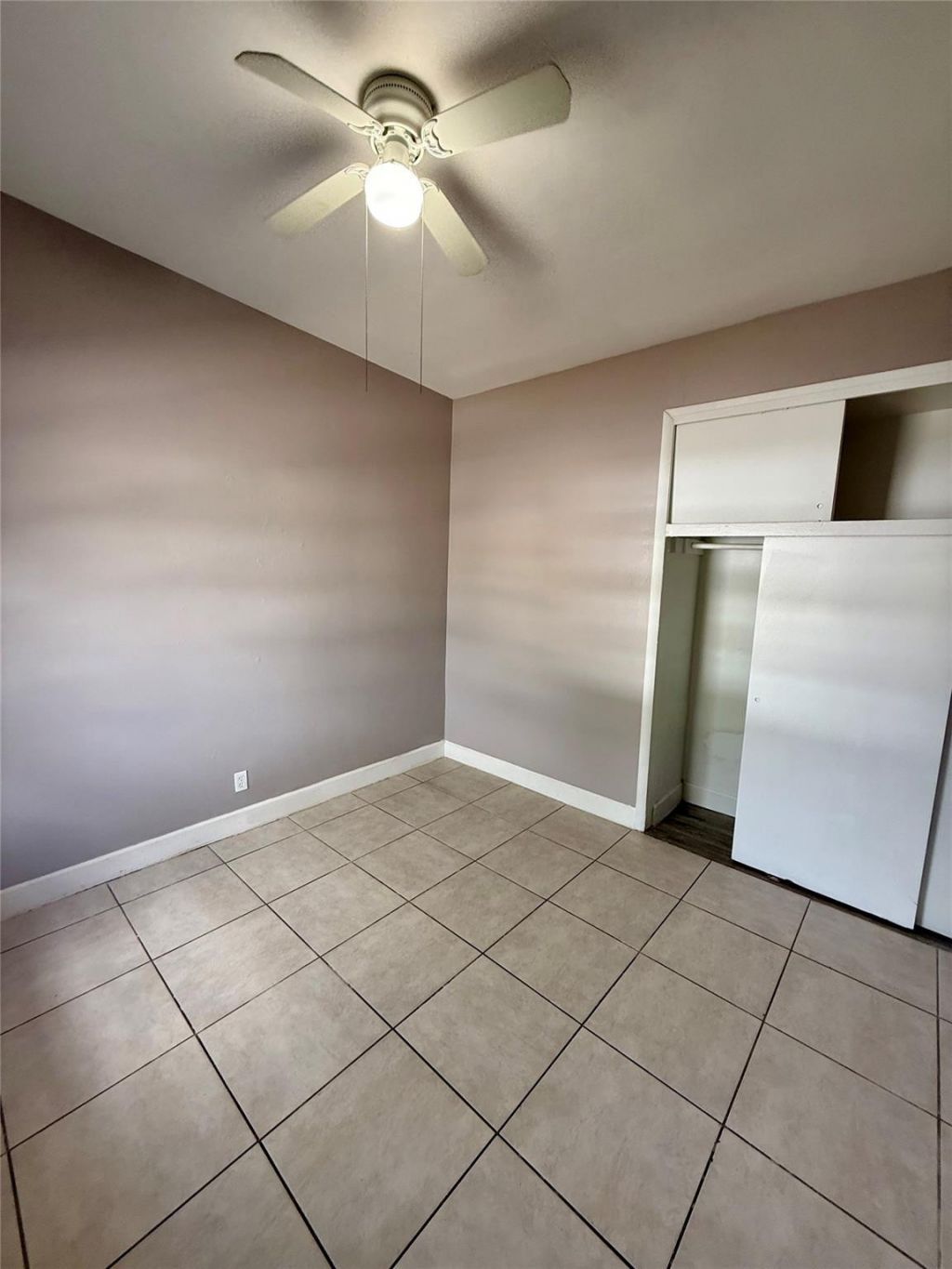 424 NW 15th Terrace, Fort Lauderdale, FL 33311 Photo