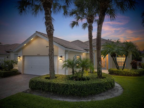 8292 Dominica Place, Wellington, FL 33414