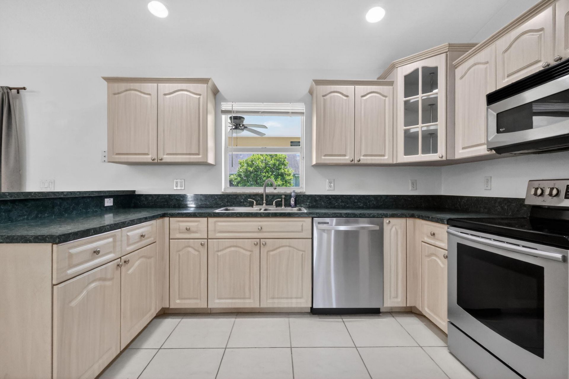 780 Orchid Drive, Royal Palm Beach, FL 33411 Photo
