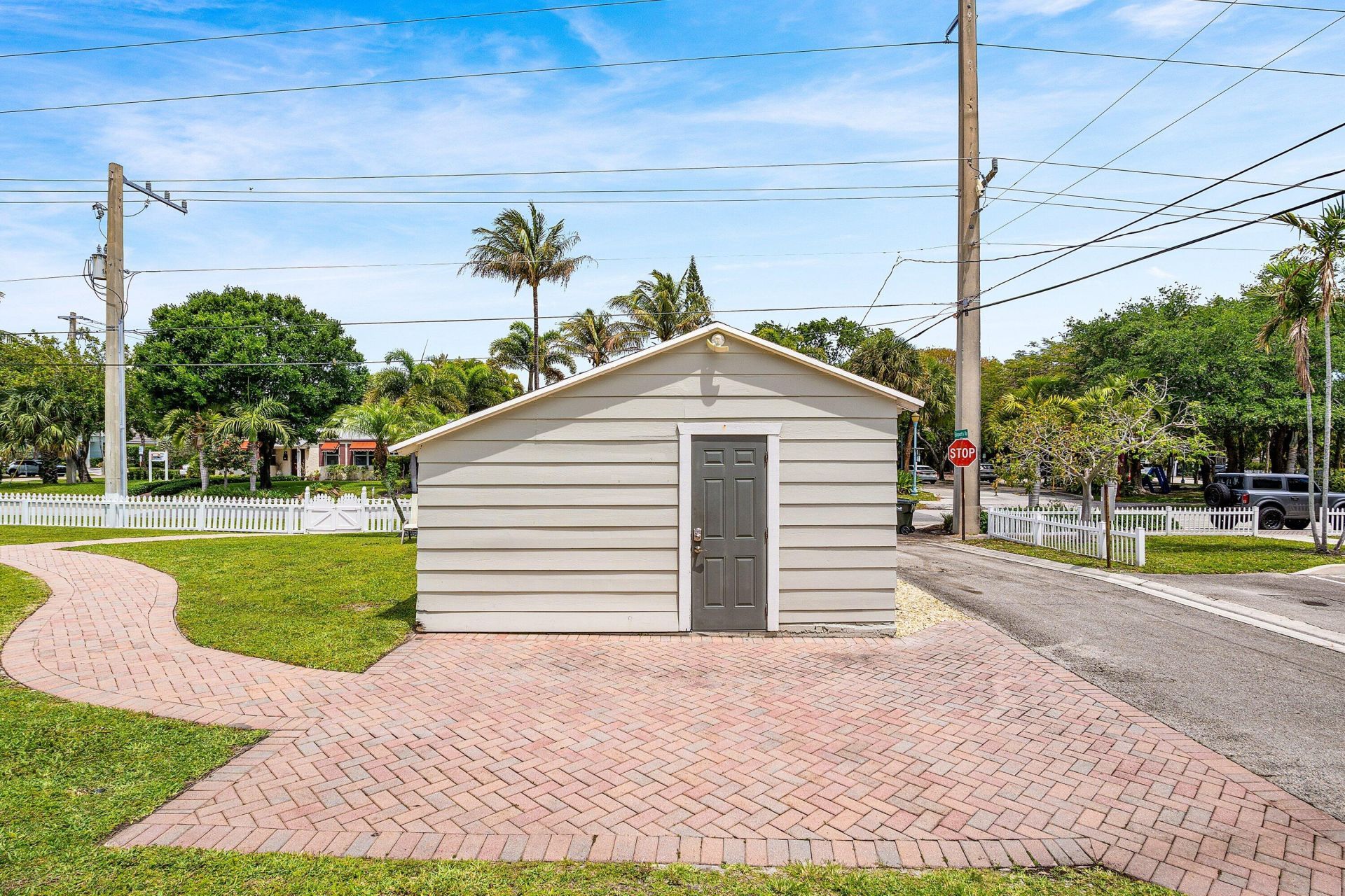 145 N Swinton Avenue, Delray Beach, FL 33444 Photo