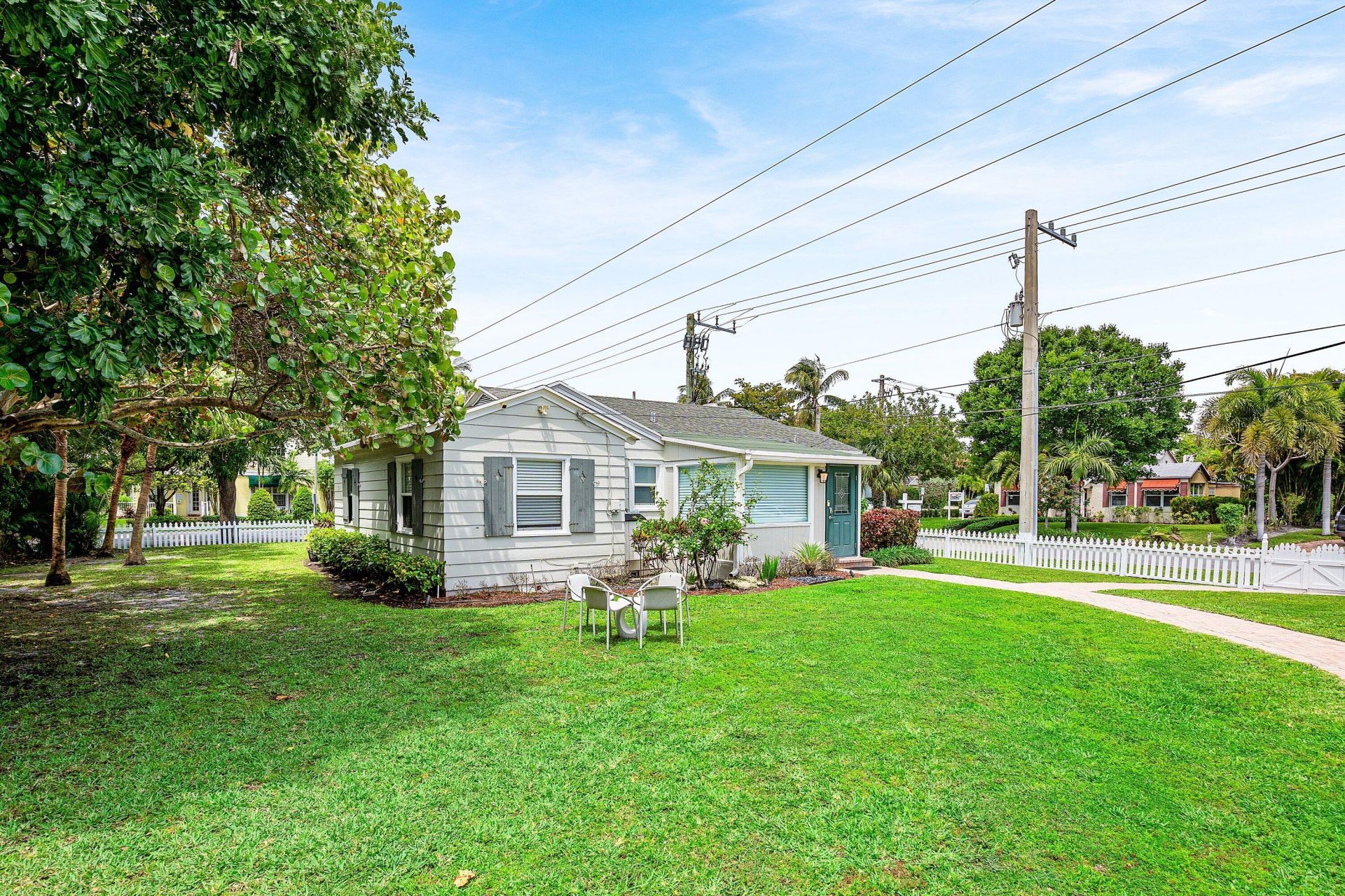 145 N Swinton Avenue, Delray Beach, FL 33444 Photo