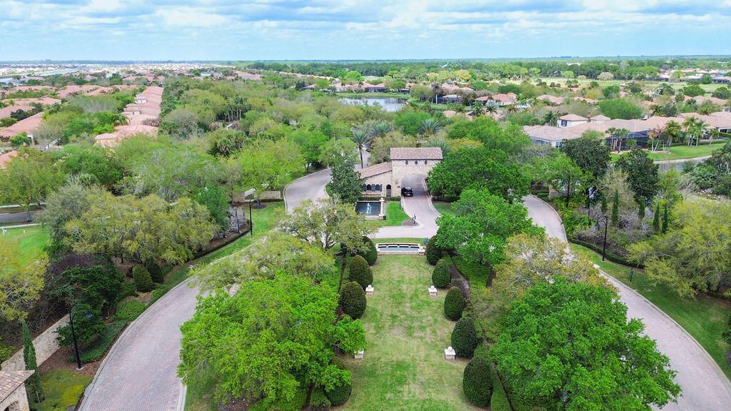 9114 SW Arco Way, Port Saint Lucie, FL 34987 Photo