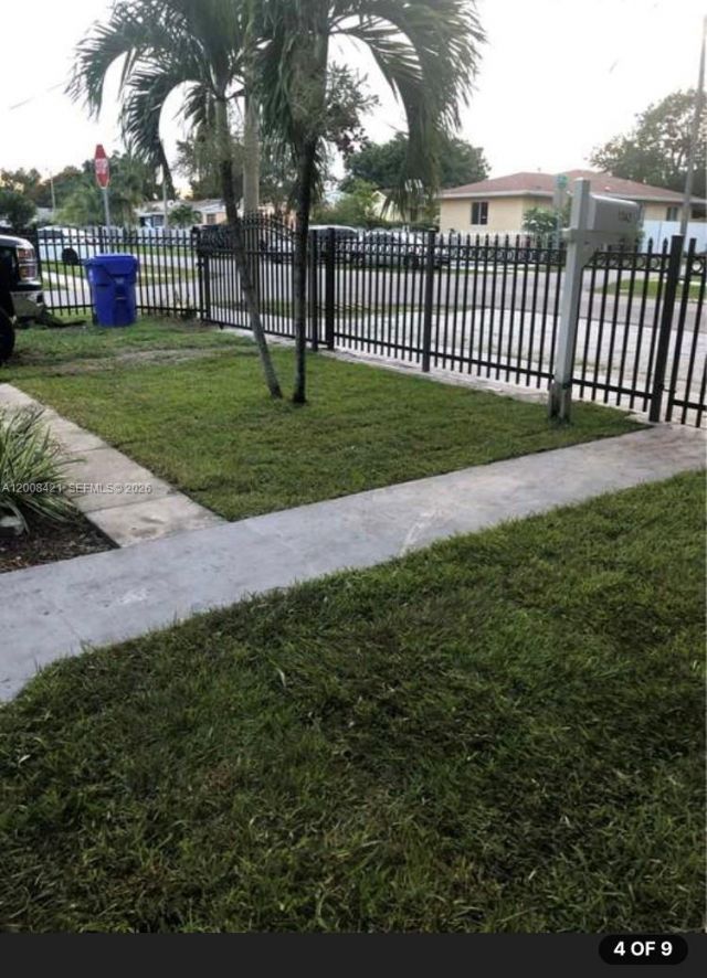 1342 NW 42nd St , Miami, FL 33142 Photo