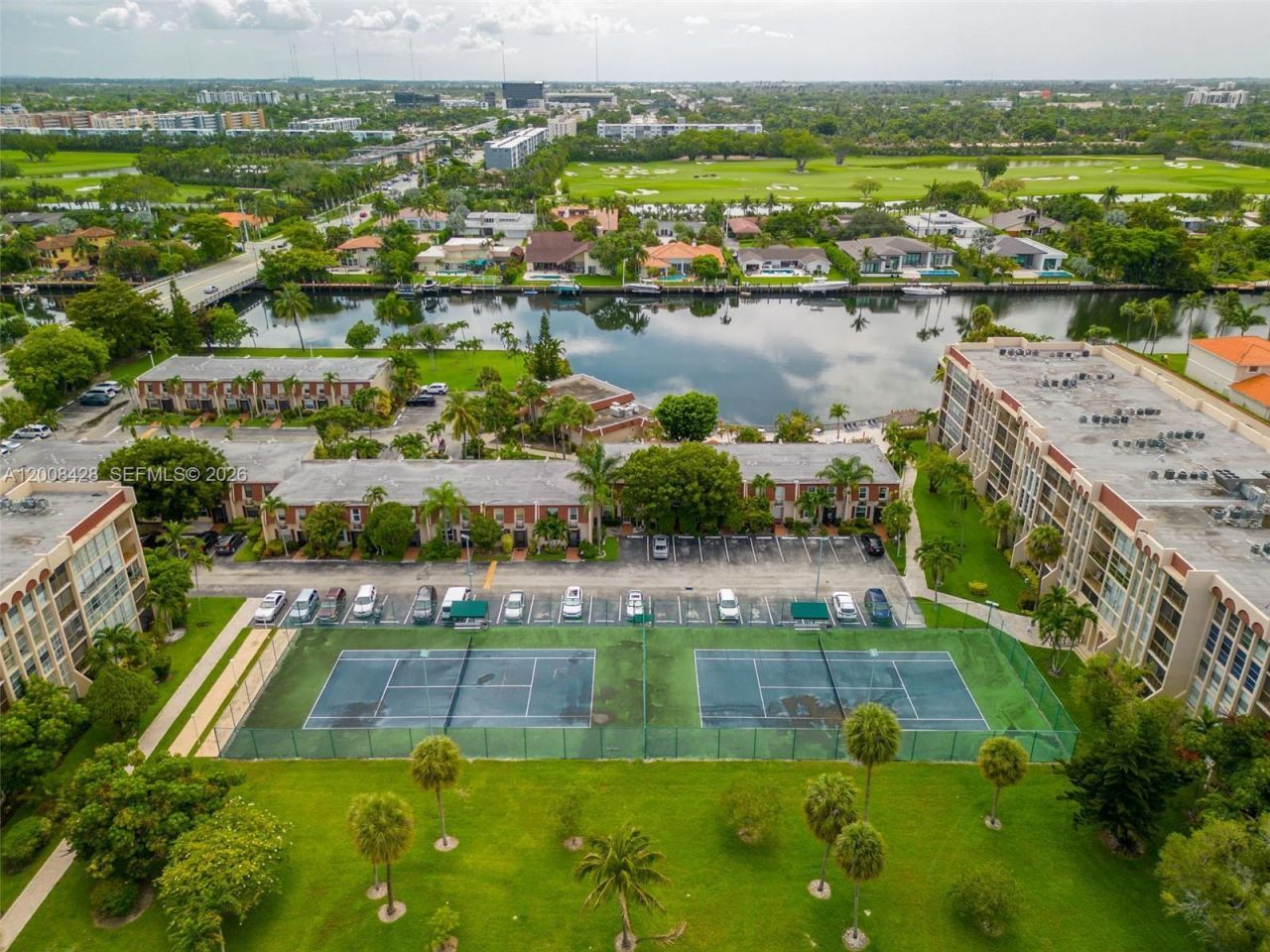 2001 Atlantic Shores Blvd , Unit 116, Hallandale Beach, FL 33009 Photo