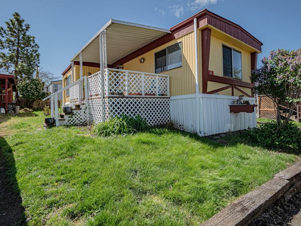 421 Stevens Road, UNIT 26, Eagle Point, OR 97524