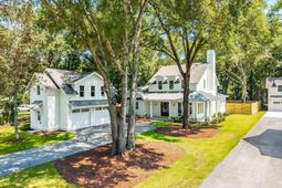 1178 Lazy Lane photo 4