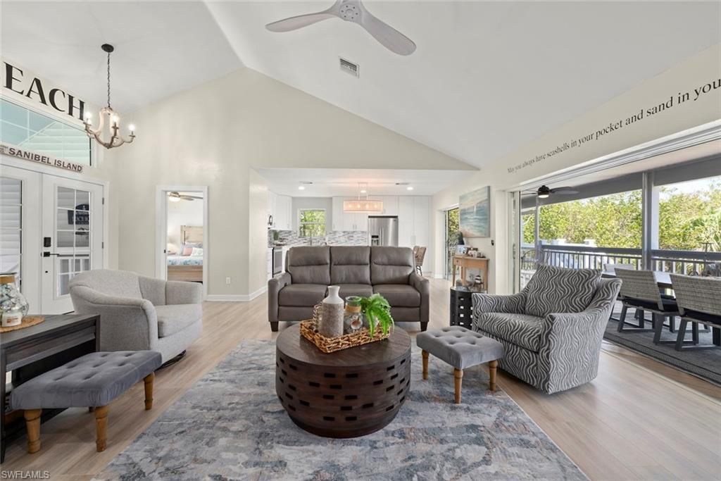 207 Daniel Dr, Sanibel, FL 33957 Photo